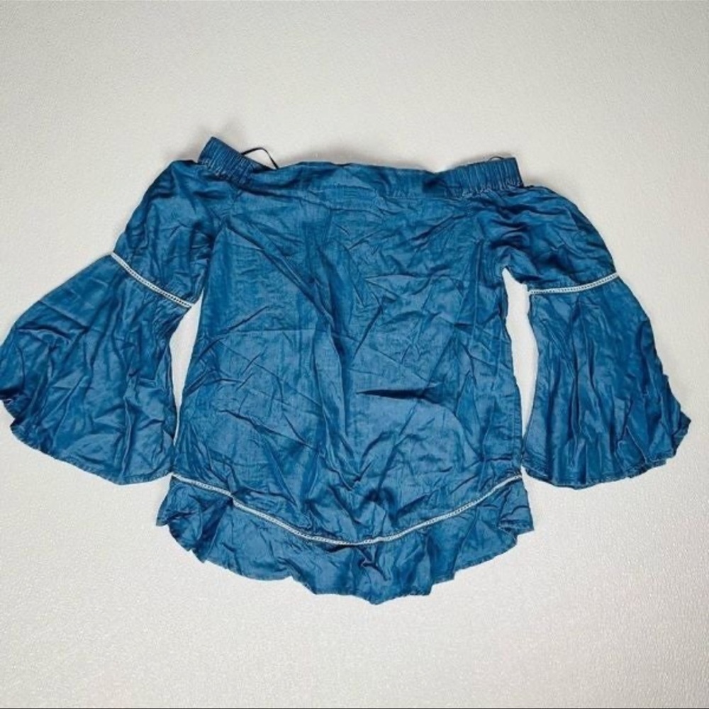International Concepts Petite Off the Shoulder Denim Top Indigo PP NWT - Picture 8 of 9
